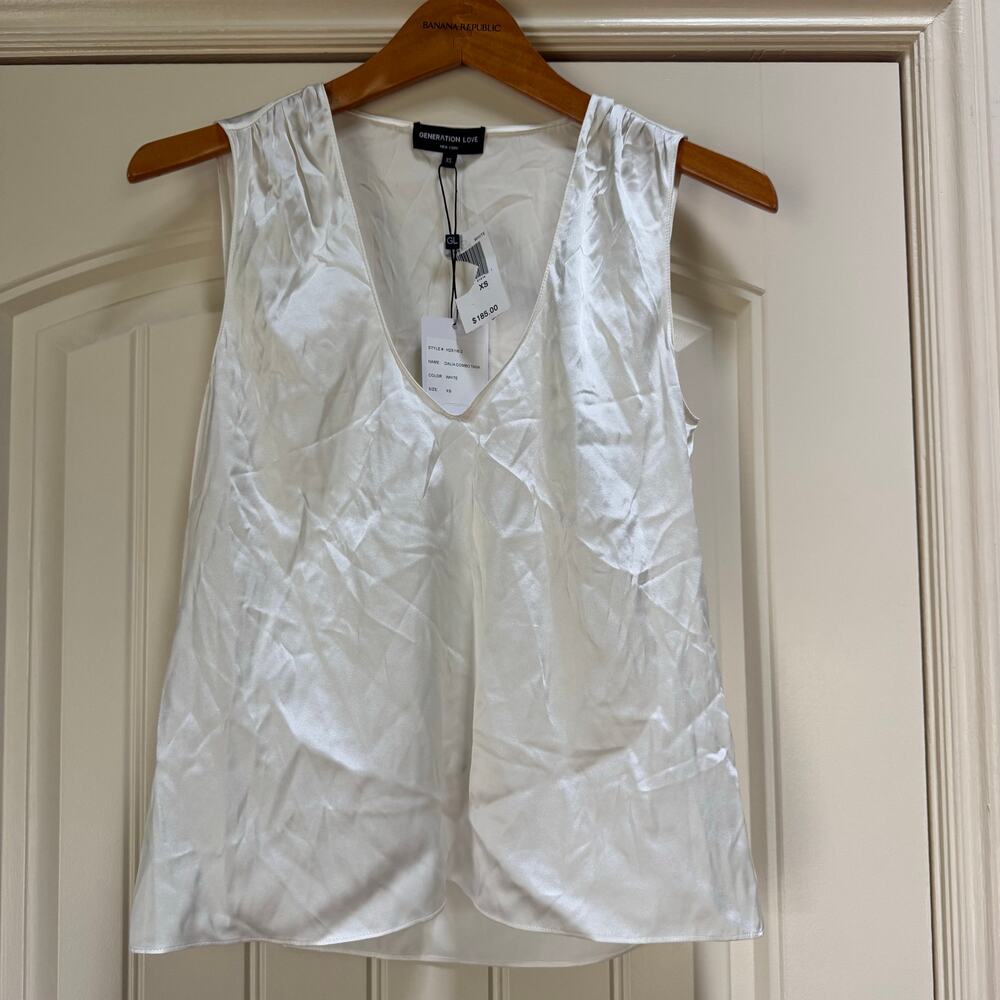 Choose Love Cream/Ivory 100% Silk Tank Top Shell V-neck Shoulder Ruching Size XS